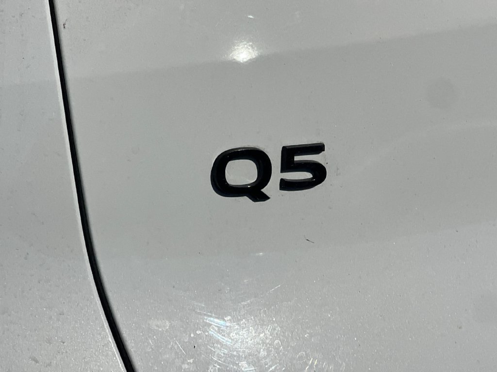 Certified 2025 Audi Q5 Premium Plus w/ Premium Plus AWD/4WD image 5