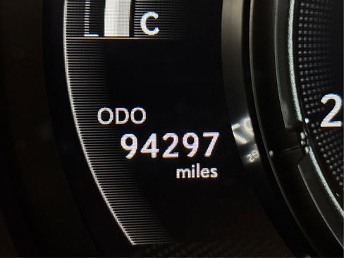 Used 2022 Lexus IS 350 F Sport w/ Memory Package AWD/4WD image 46