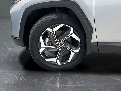 Used 2024 Hyundai Tucson Limited image 37