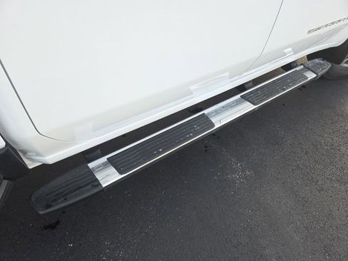 New 2025 GMC Sierra 2500 SLT w/ SLT Premium Package image 20