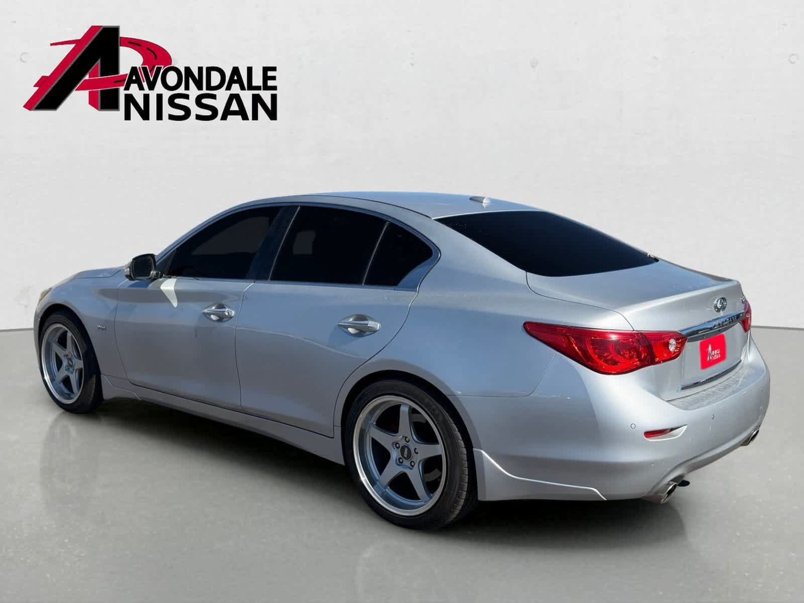 Used 2017 INFINITI Q50 Premium w/ 2.0T Premium Plus Package RWD image 3