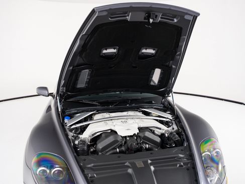 Used 2009 Aston Martin DBS Coupe RWD image 44