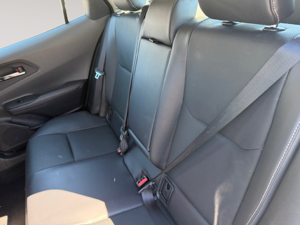 Used 2025 Toyota Prius XLE AWD/4WD image 13