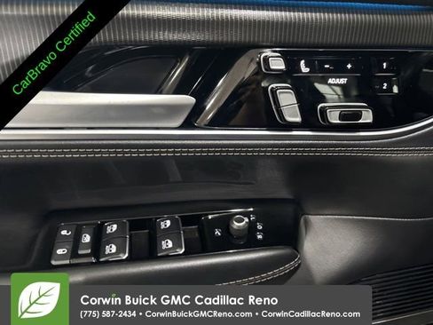 Used 2024 Jeep Grand Wagoneer L Series II w/ Quick Order Packagew 28T AWD/4WD image 12