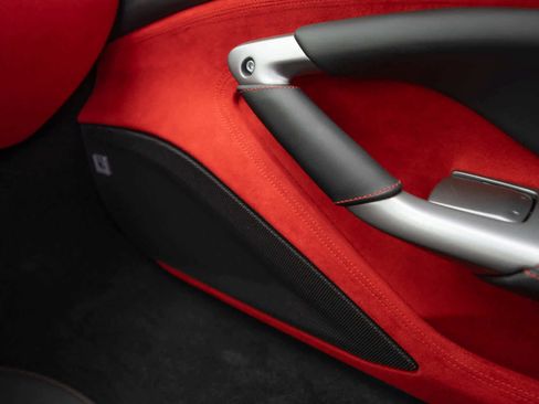 Certified 2022 Ferrari F8 Tributo RWD image 29