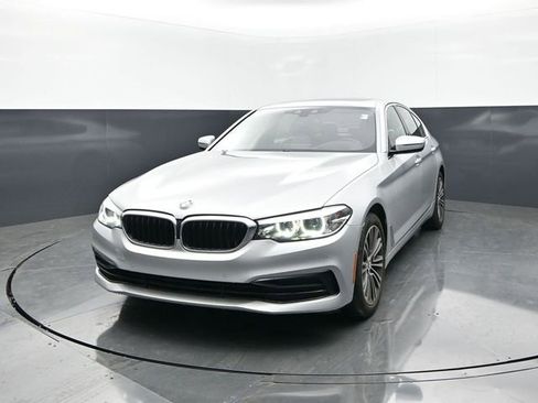 Used 2019 BMW 530i xDrive AWD/4WD image 4
