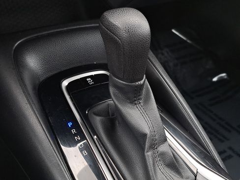 Certified 2023 Toyota Corolla LE image 17