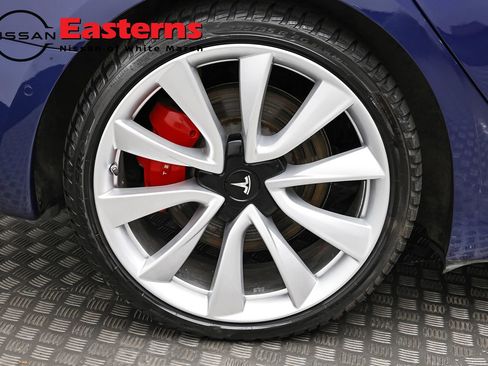 Used 2018 Tesla Model 3 Long Range AWD/4WD image 24