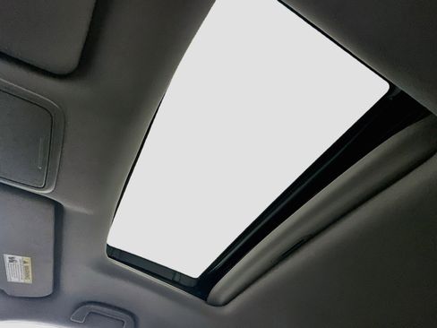 Used 2021 Honda Pilot EX-L image 25