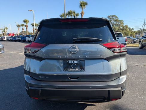 New 2026 Nissan Rogue S image 5