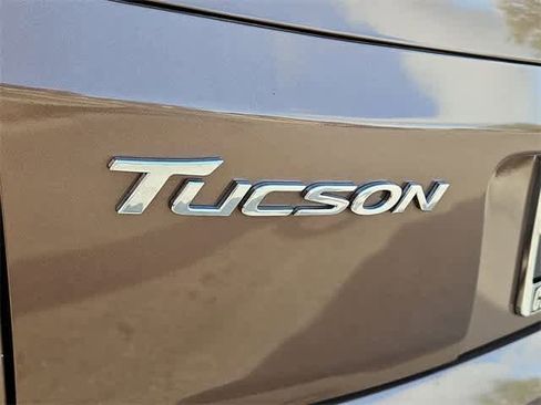 Used 2017 Hyundai Tucson Limited w/ Limited Ultimate Package 03 image 13