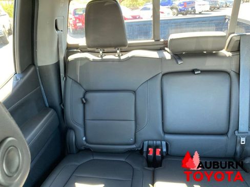 Used 2019 Chevrolet Silverado 1500 RST AWD/4WD image 20