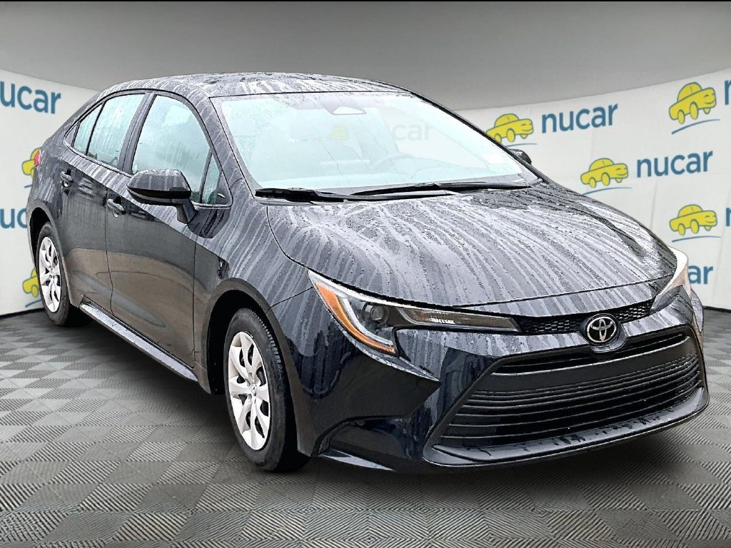 Used 2026 Toyota Corolla LE FWD image 1