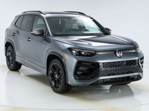 New 2026 Volkswagen Tiguan SE R-Line image 15