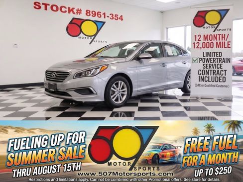 Used 2017 Hyundai Sonata SE FWD image 1