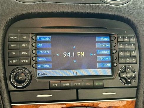 Used 2005 Mercedes-Benz SL 500 image 20