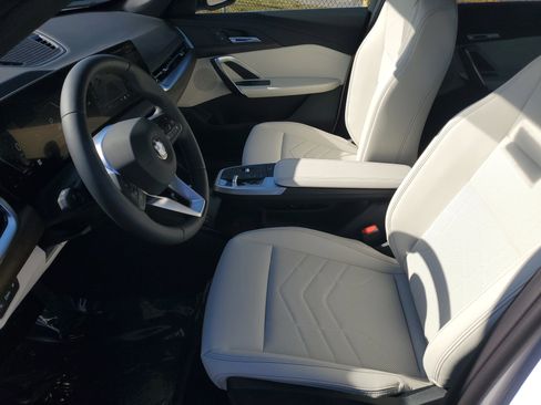 New 2026 BMW X1 xDrive28i w/ Convenience Package image 21