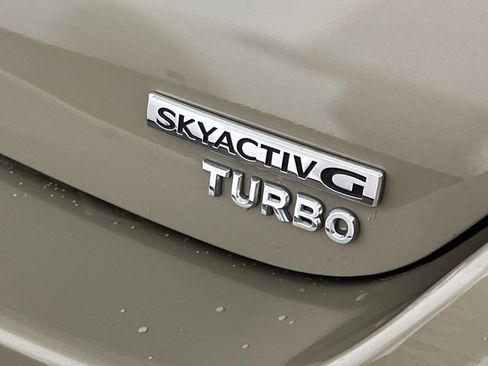 Used 2024 MAZDA MAZDA3 s image 27