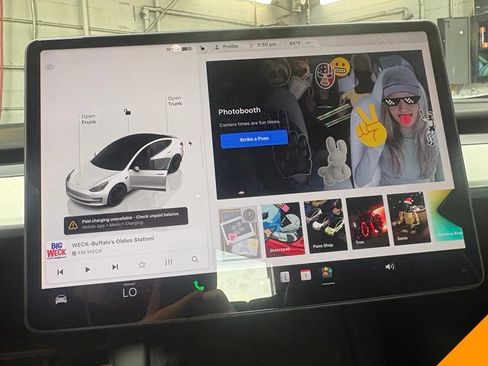 Used 2023 Tesla Model 3 Performance AWD/4WD image 14