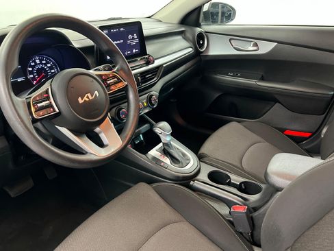 Used 2023 Kia Forte LXS FWD image 17