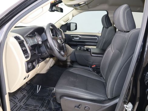 Used 2020 RAM 1500 Big Horn AWD/4WD image 11