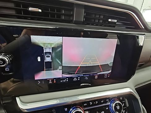 New 2026 GMC Sierra 2500 Denali Ultimate image 18