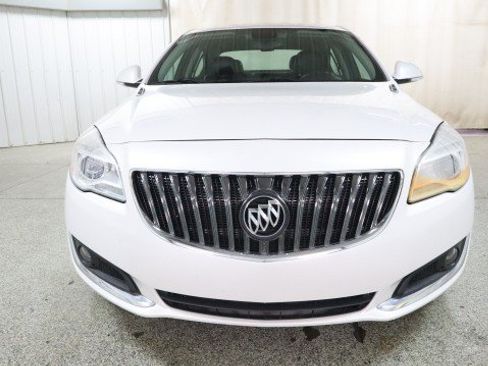 Used 2016 Buick Regal Premium FWD image 7