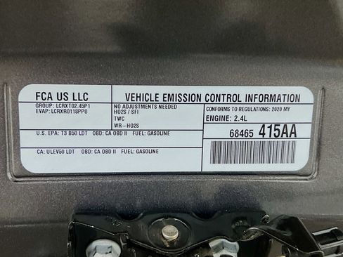 Used 2020 Jeep Cherokee Latitude Plus image 22