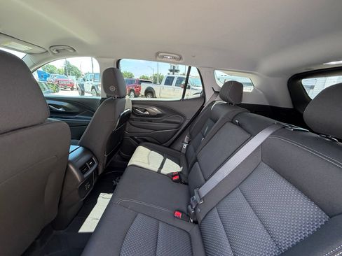 Used 2023 GMC Terrain SLE w/ Driver Convenience Package FWD image 20