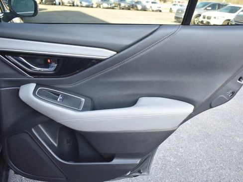 Used 2022 Subaru Outback Limited image 46