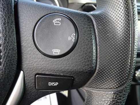 Used 2016 Toyota Corolla L image 24