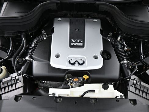 Used 2017 INFINITI QX50 Journey w/ Premium Package image 18