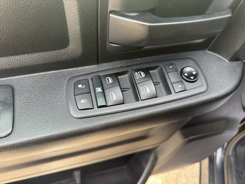 Used 2020 RAM 2500 Tradesman image 10