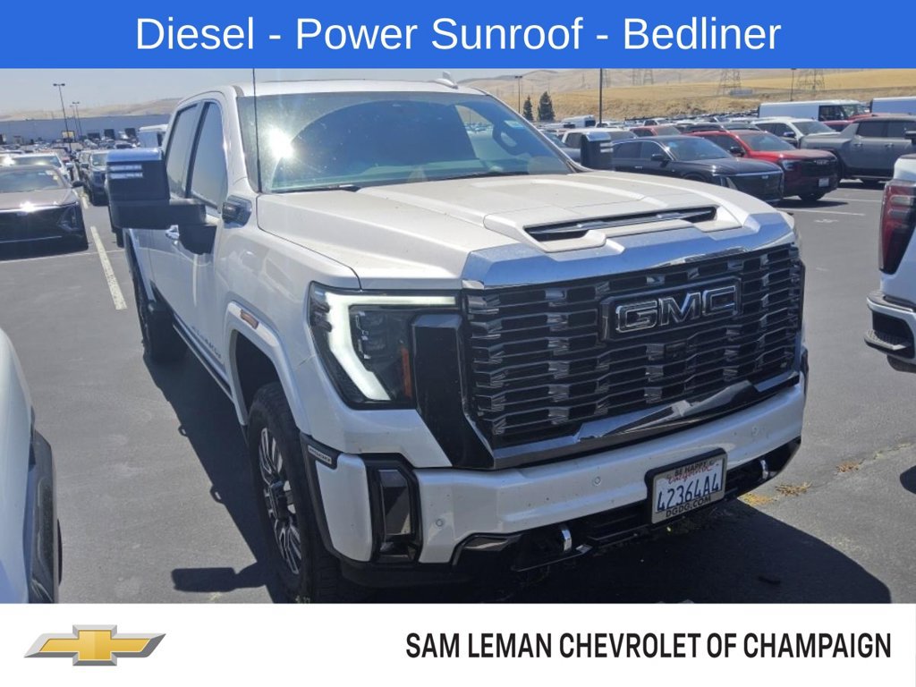 Used 2024 GMC Sierra 2500 Denali Ultimate AWD/4WD image 1