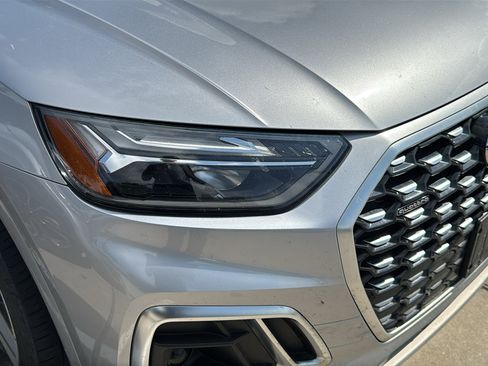 Used 2022 Audi Q5 2.0T Premium AWD/4WD image 8
