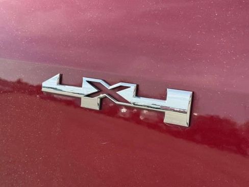 Used 2018 GMC Canyon SLT w/ Driver Alert Package AWD/4WD image 9