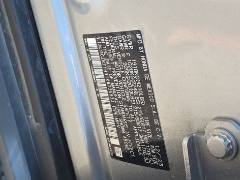 Used 2024 Honda HR-V LX image 33