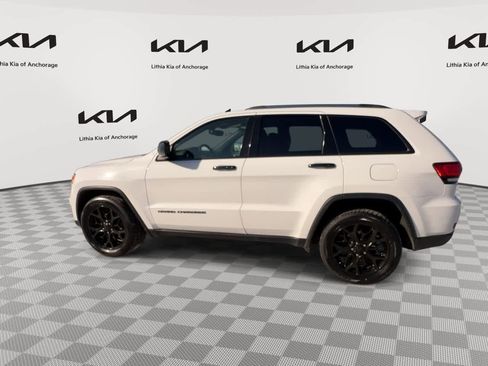 Used 2020 Jeep Grand Cherokee Limited AWD/4WD image 6