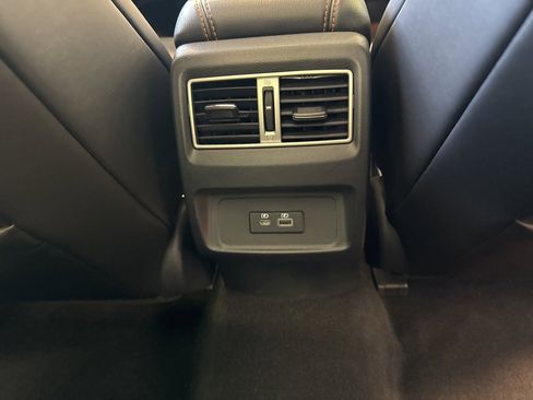 Used 2023 Nissan Maxima SR w/ Sport Mat Group image 17