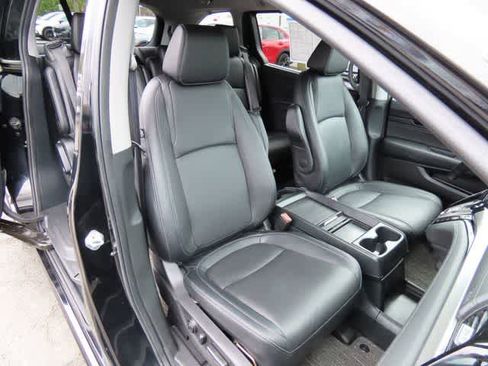 Used 2023 Honda Odyssey Touring image 19