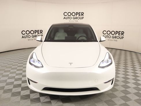Used 2024 Tesla Model Y Long Range image 7