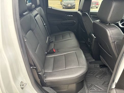 Used 2023 GMC Canyon Elevation w/ Elevation Premium Package AWD/4WD image 17