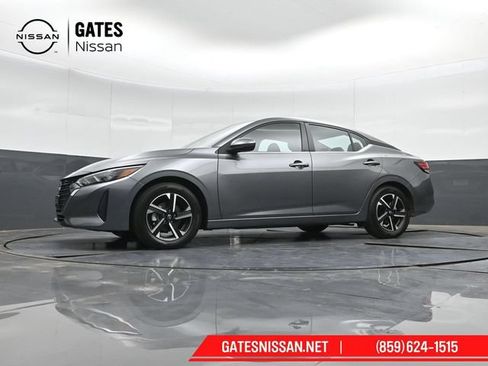 Used 2025 Nissan Sentra SV FWD image 39