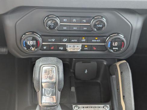 New 2026 Ford Bronco Badlands AWD/4WD image 20
