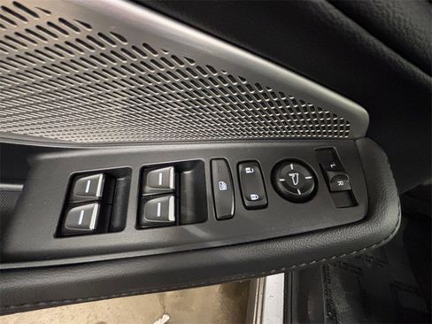 Certified 2023 Acura MDX SH-AWD image 13