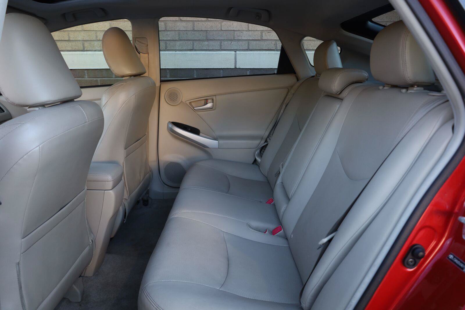 Used 2010 Toyota Prius Four w/ Solar Roof Pkg FWD image 20