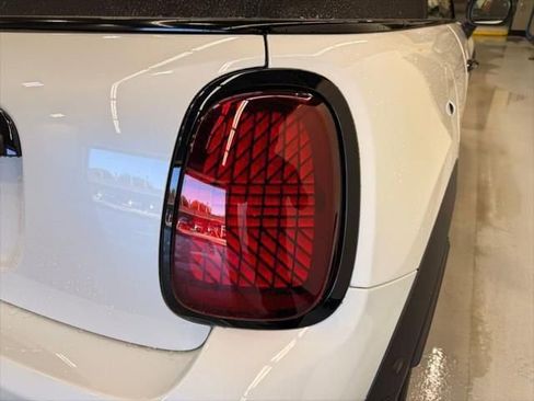 Used 2026 MINI Cooper Convertible FWD image 5