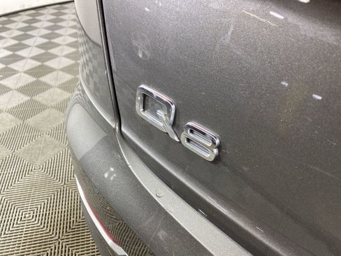 Used 2019 Audi Q8 Premium Plus w/ Premium Plus image 35
