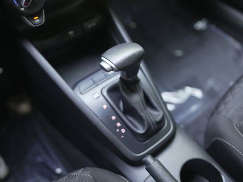 Used 2023 Kia Rio S image 15