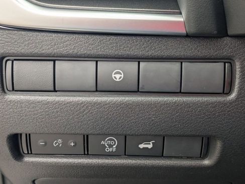 New 2026 Nissan Rogue SV FWD image 16